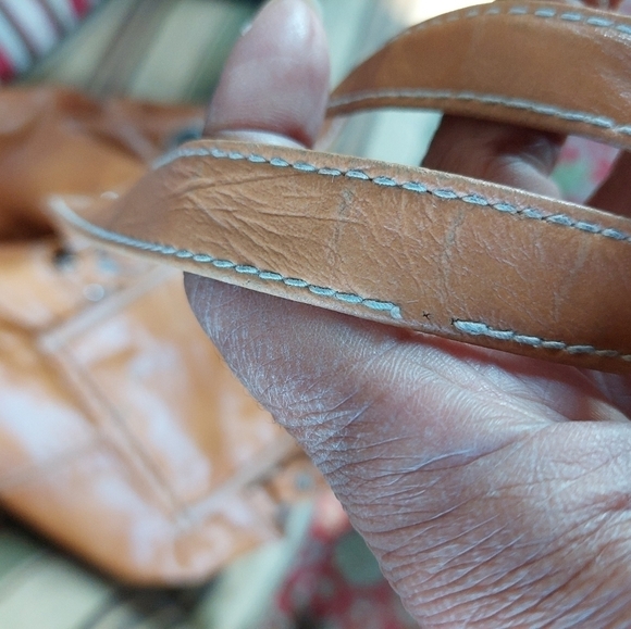 Capezio Butterscotch Large Handbag/Purse - Picture 11 of 14